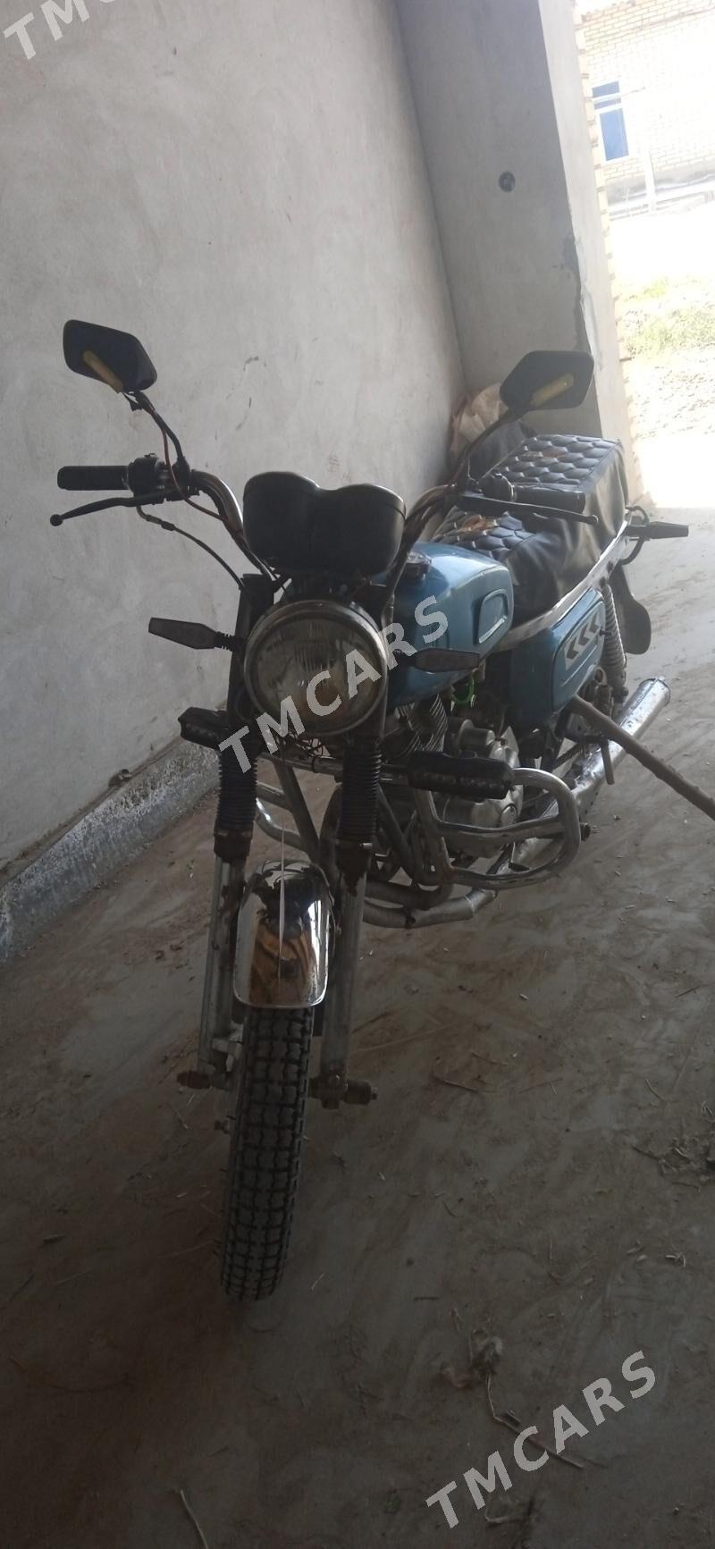 Fekon FK150-8G 2005 - 8 000 TMT - Farap - img 2