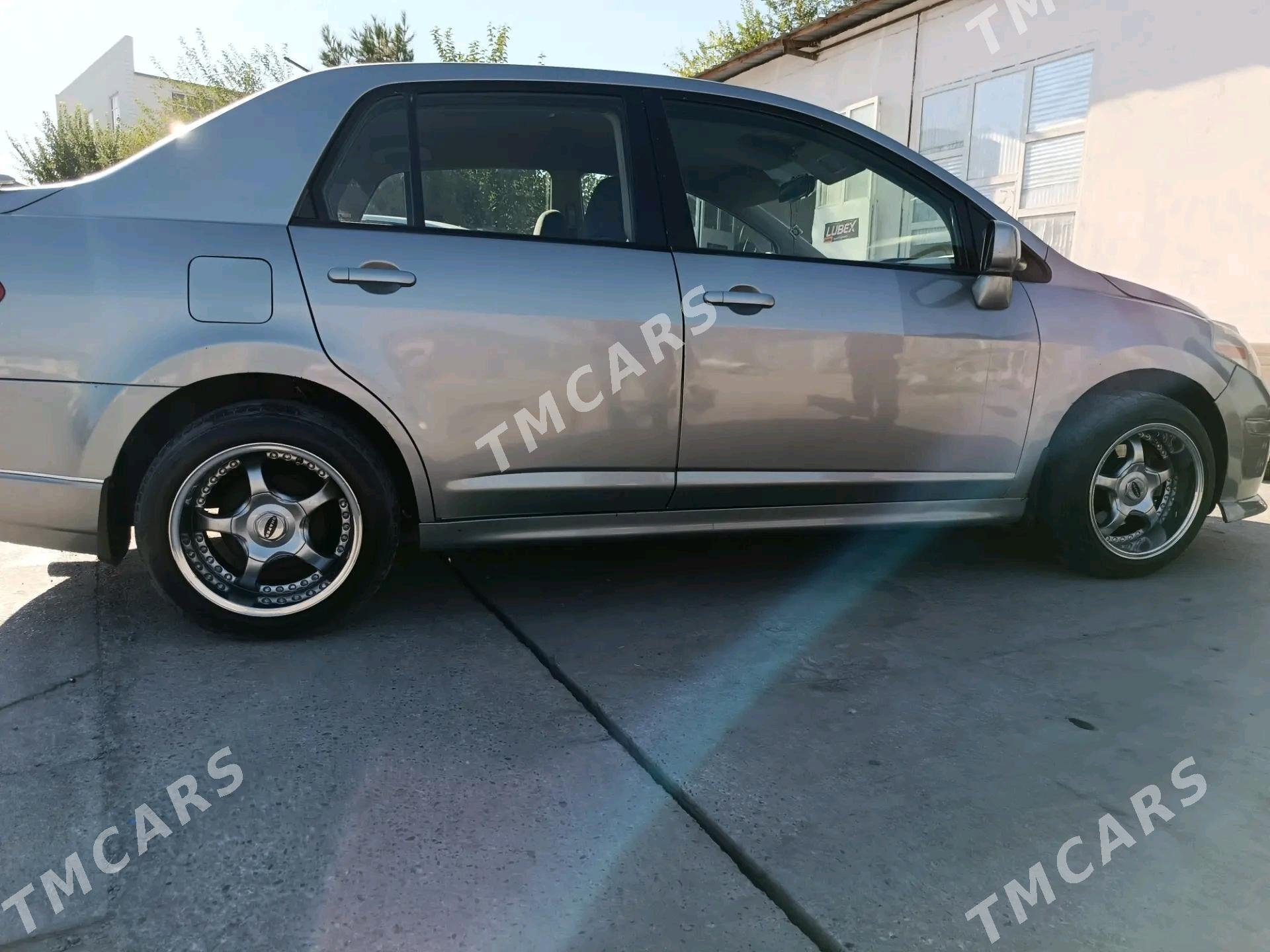 Nissan Versa 2010 - 120 000 TMT - Туркменабат - img 8