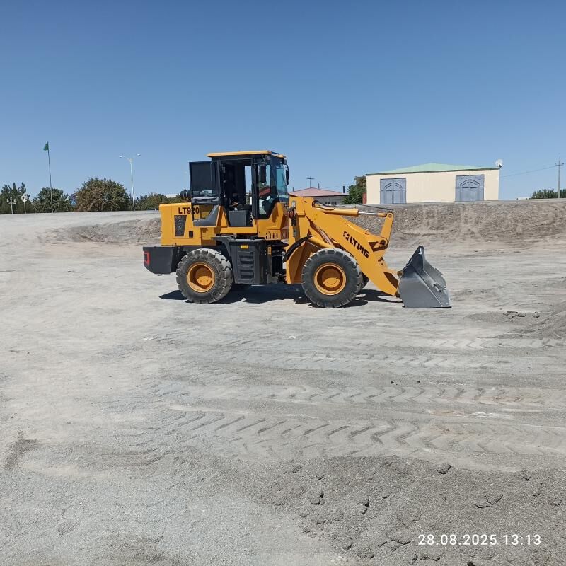 XCMG LW500F 2013 - 450 000 TMT - Türkmenabat - img 10