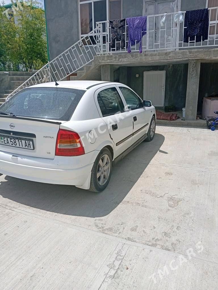 Opel Astra 2003 - 83 000 TMT - Бахарден - img 4
