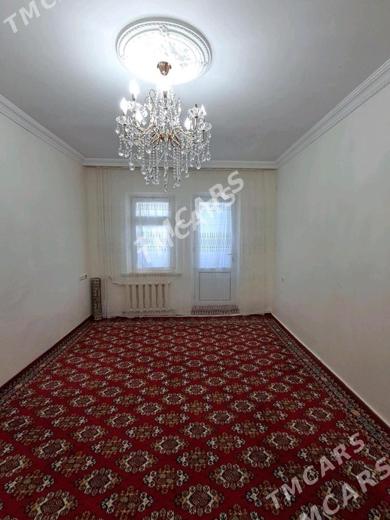 (2378)-MIR2 MIR KÖÇE 47-KWADRAT 2-ETAJ МИР2 МИР 2 - Мир 2 - img 2