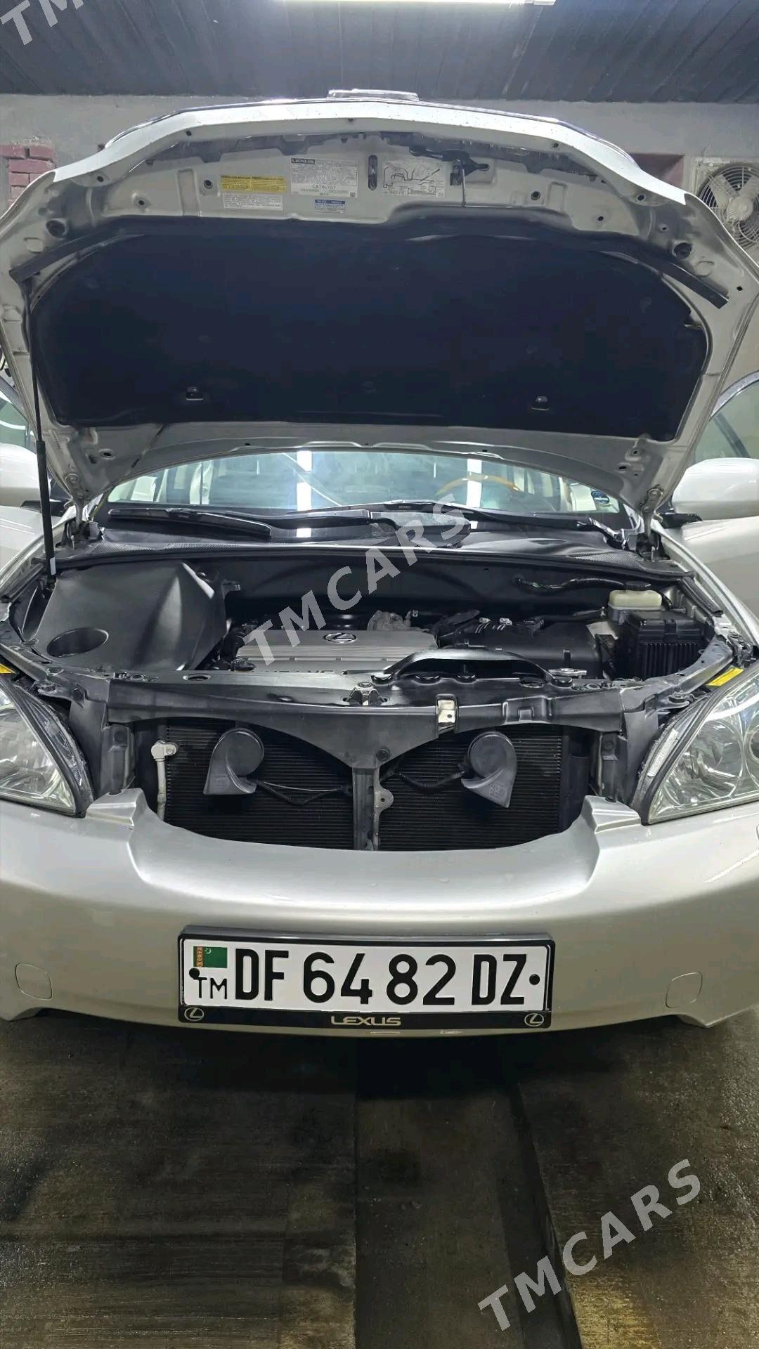 Lexus RX 330 2004 - 270 000 TMT - Дашогуз - img 8