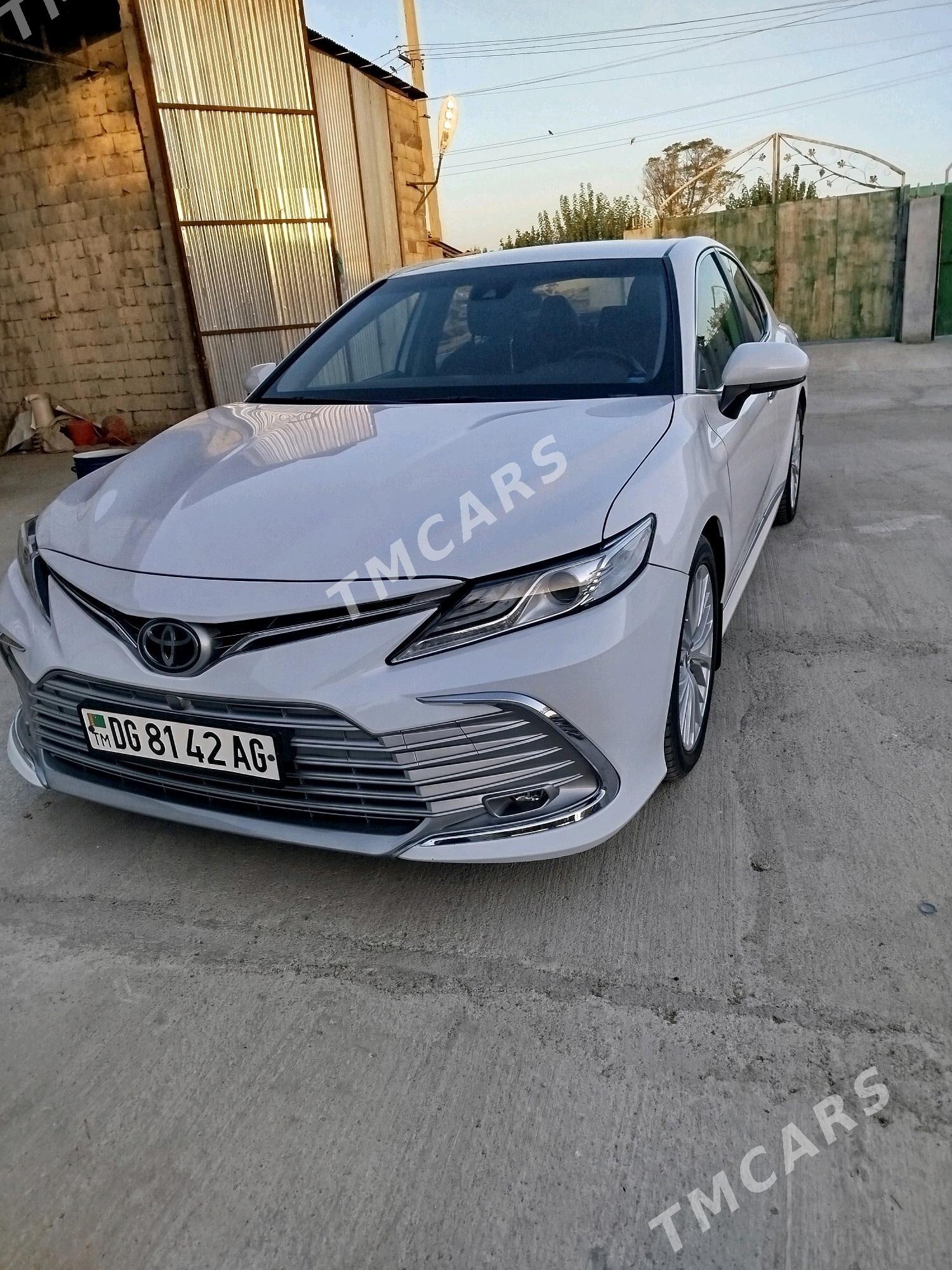 Toyota Camry 2019 - 320 000 TMT - Aşgabat - img 6
