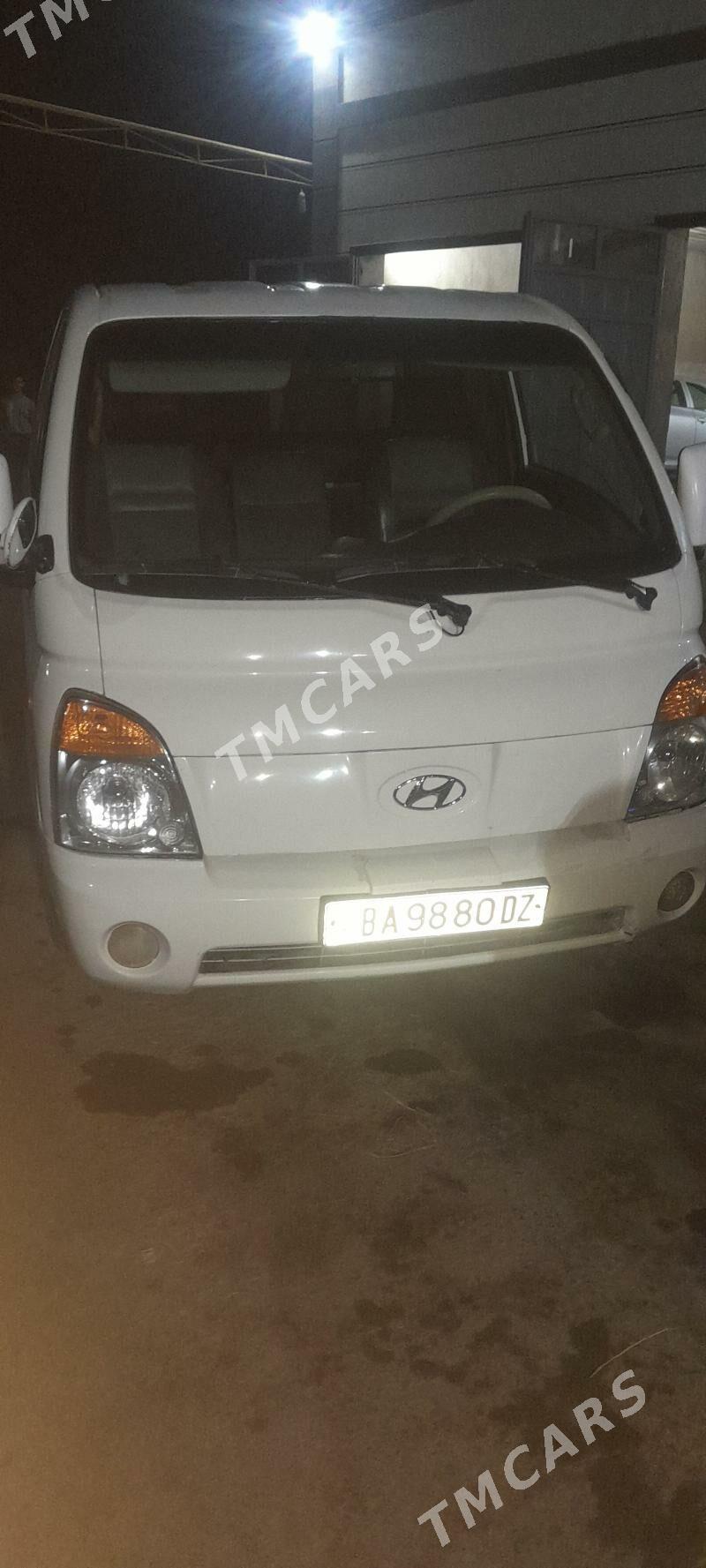 Hyundai HED-5 2005 - 150 000 TMT - Шабатский этрап - img 3