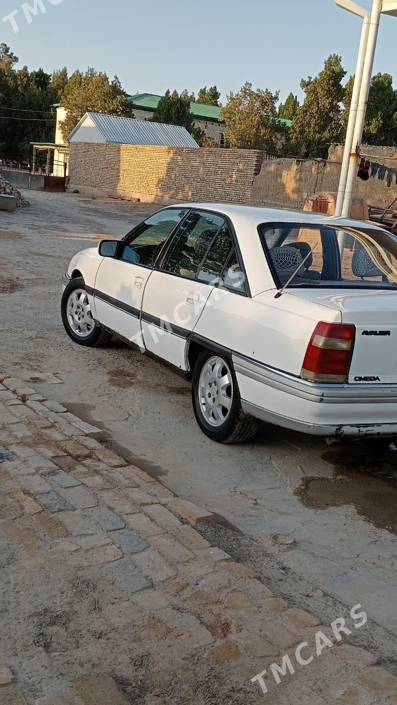 Opel Omega 1991 - 20 000 TMT - Байрамали - img 4