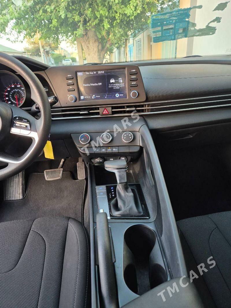 Hyundai Elantra 2021 - 245 000 TMT - Aşgabat - img 8