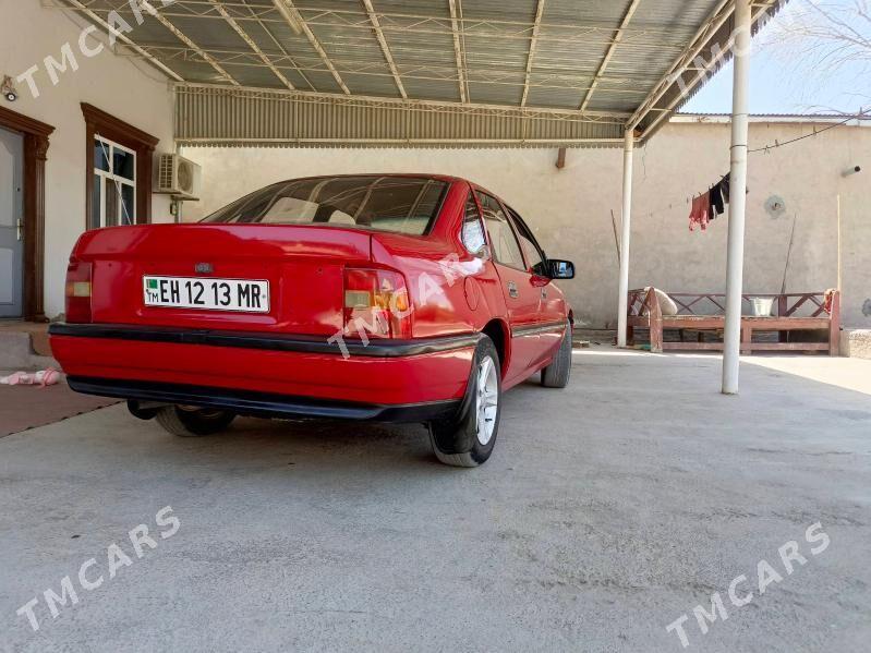 Opel Vectra 1992 - 25 000 TMT - Векильбазар - img 3