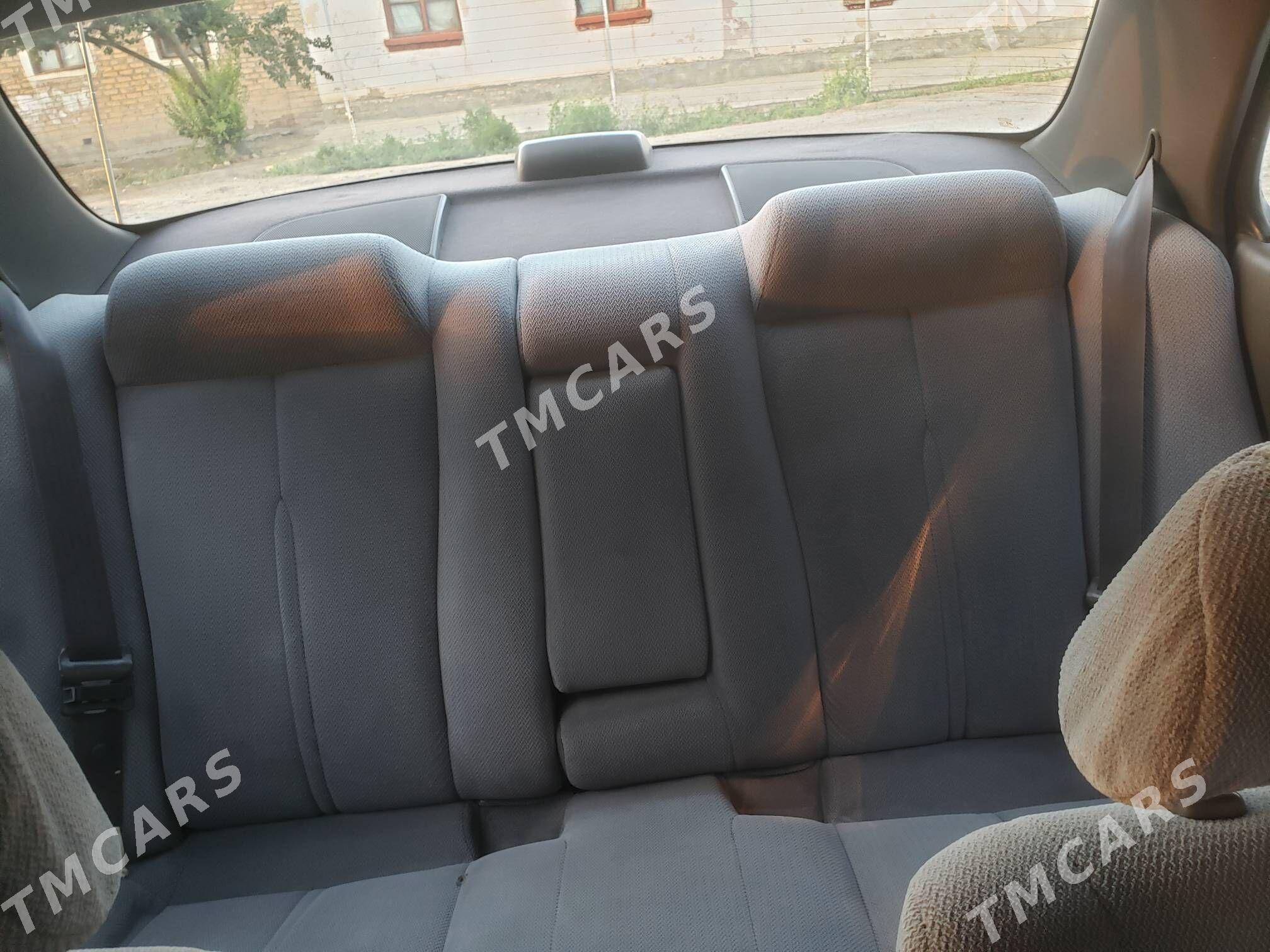 Toyota Camry 1995 - 95 000 TMT - Saýat - img 9