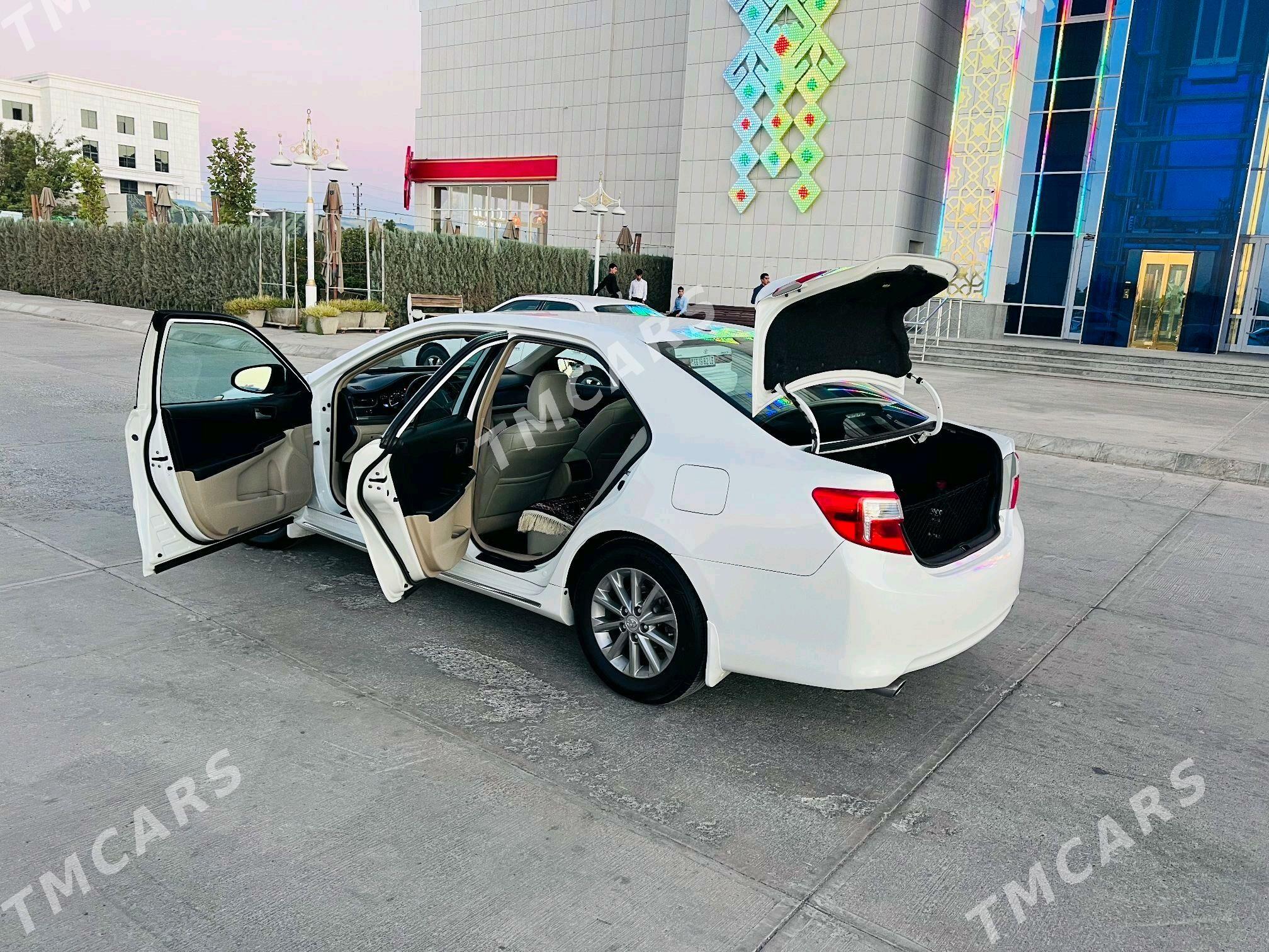 Toyota Camry 2012 - 240 000 TMT - Türkmenabat - img 8