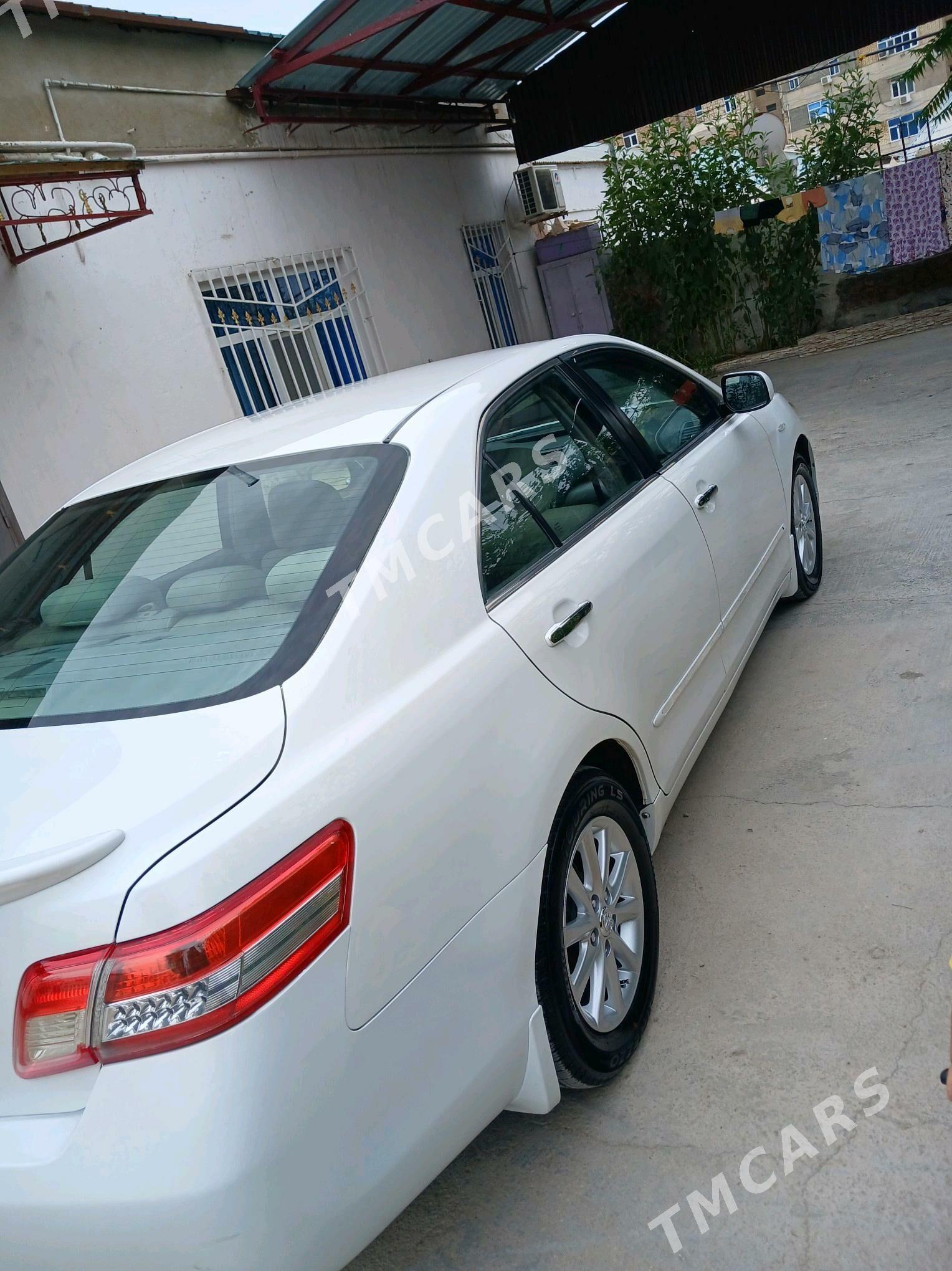 Toyota Camry 2011 - 160 000 TMT - Балканабат - img 8