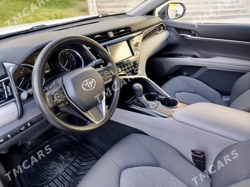 Toyota Camry 2020 - 269 000 TMT - Köşi - img 4