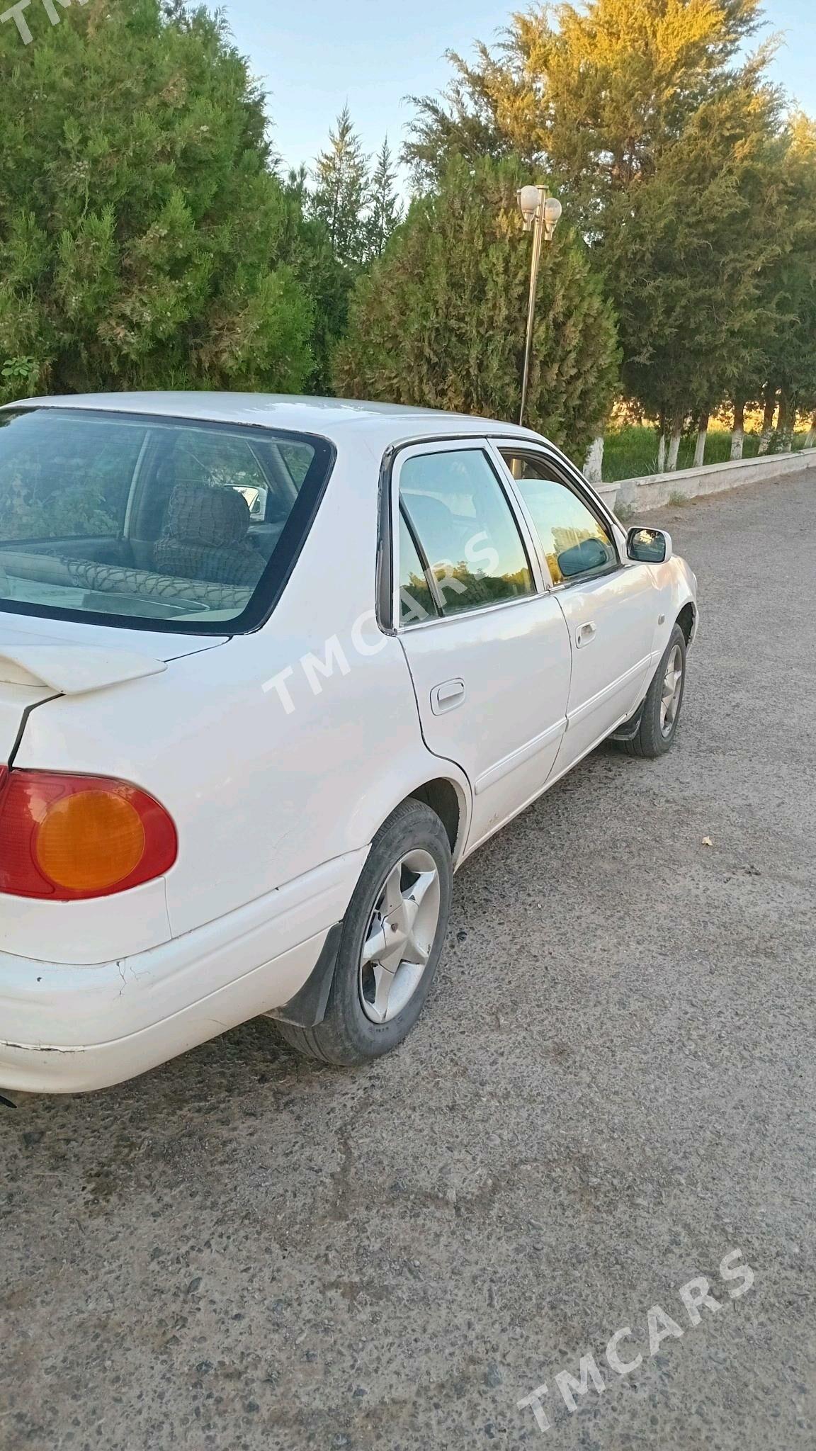 Toyota Corolla 2000 - 50 000 TMT - Dänew - img 5