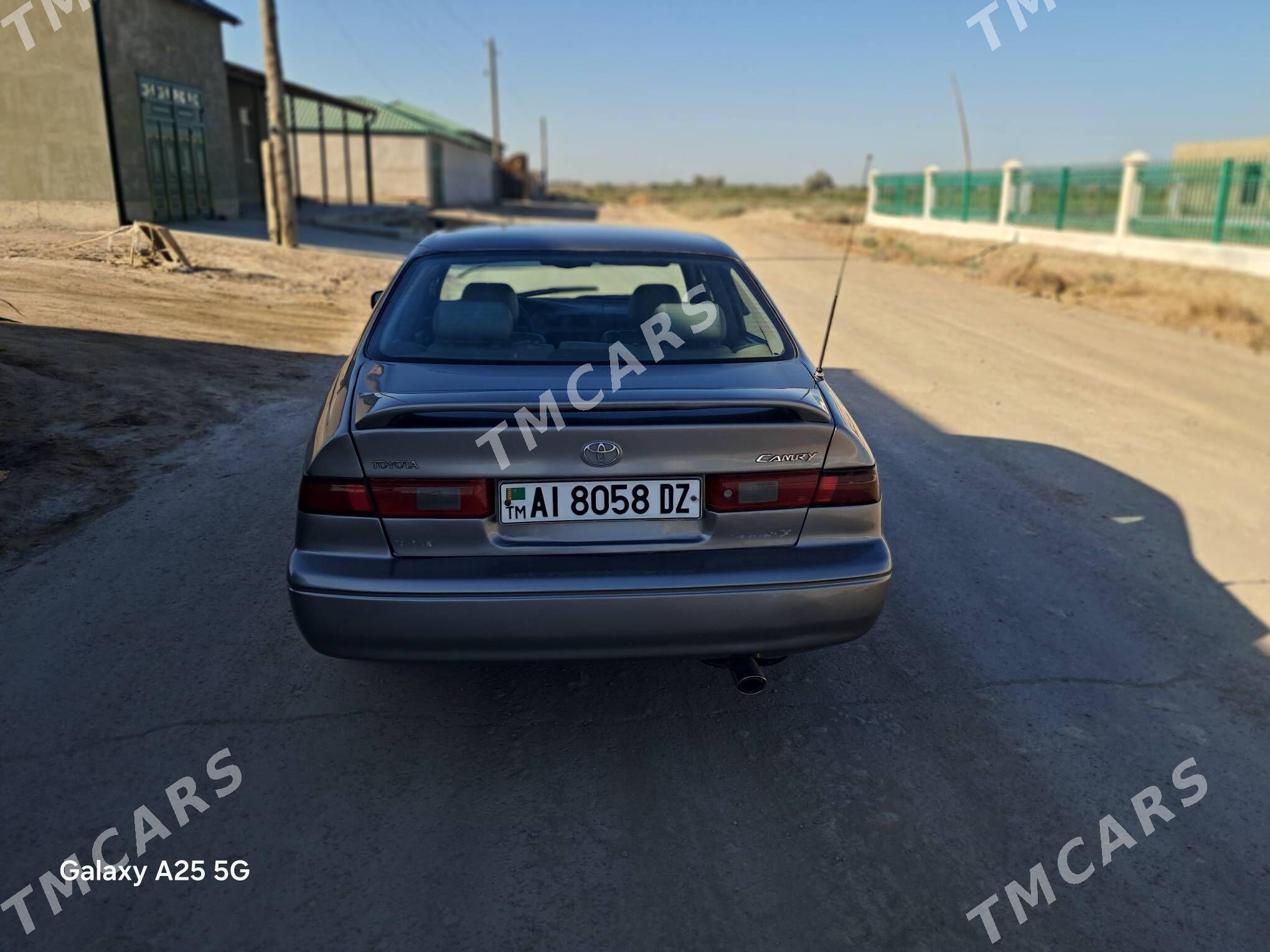 Toyota Camry 1999 - 134 000 TMT - Boldumsaz - img 6