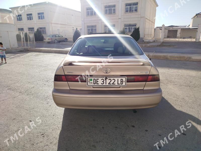 Toyota Camry 1998 - 132 000 TMT - Туркменабат - img 2
