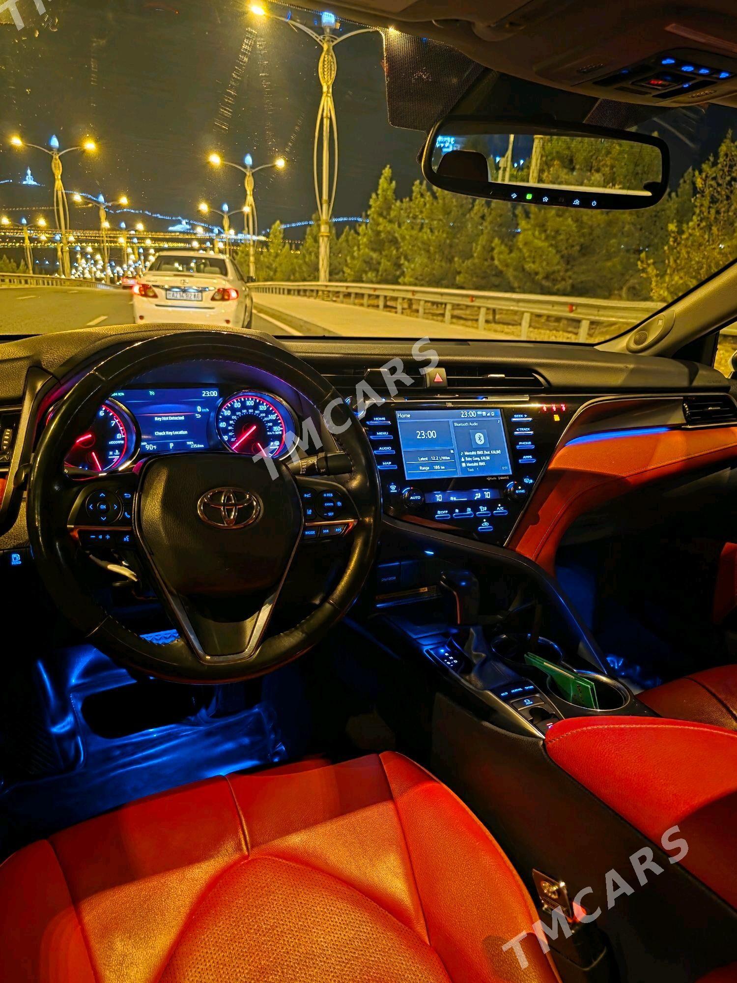 Toyota Camry 2020 - 465 000 TMT - Ашхабад - img 4