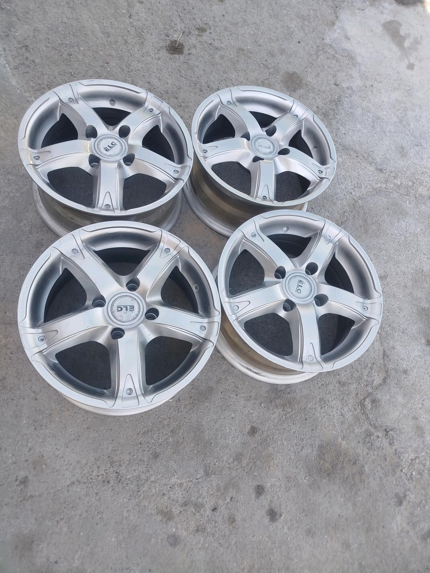 Nissan wersa 15 2 100 TMT - Gypjak - img 3