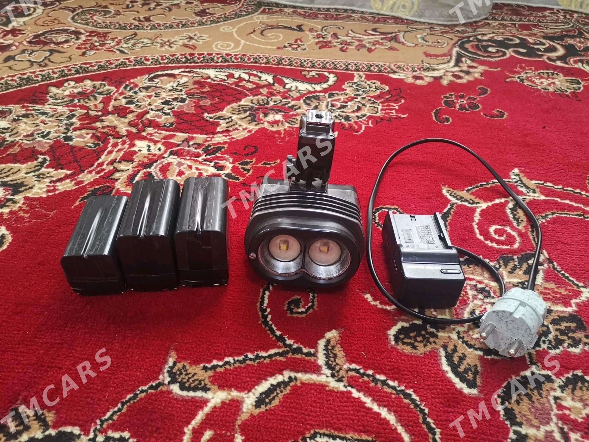Jvc gy-hm200e - Мары - img 7