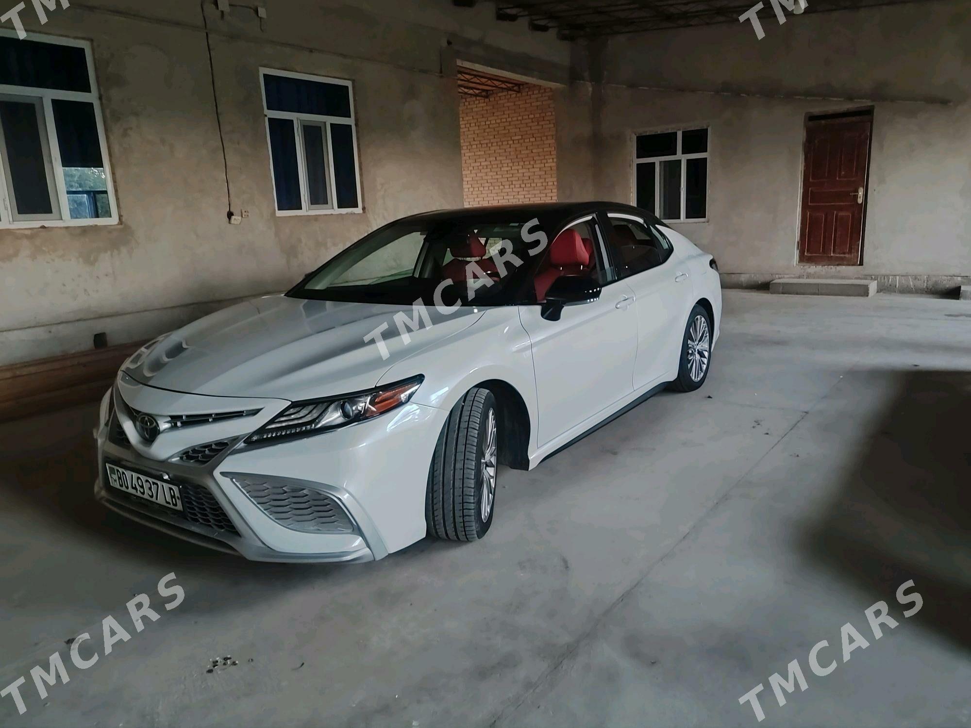 Toyota Camry 2021 - 370 000 TMT - Туркменабат - img 3