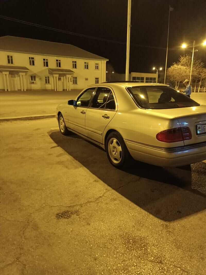 Mercedes-Benz E320 1997 - 95 000 TMT - Gumdag - img 4