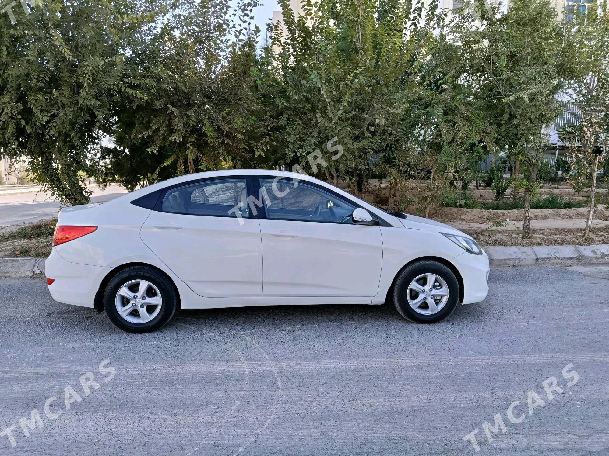 Hyundai Accent 2013 - 153 000 TMT - Ашхабад - img 3