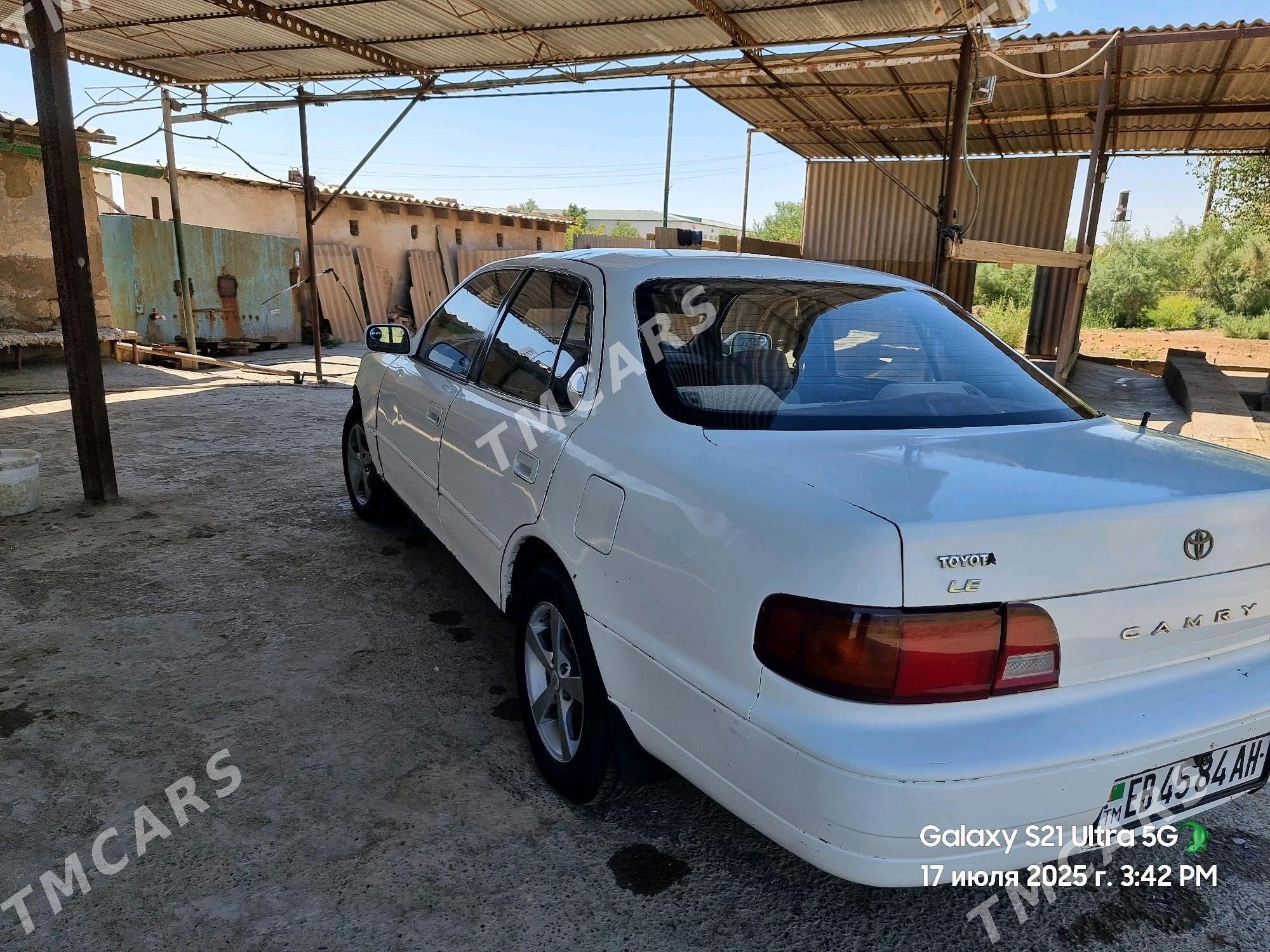 Toyota Camry 1995 - 72 000 TMT - Бабадайхан - img 4