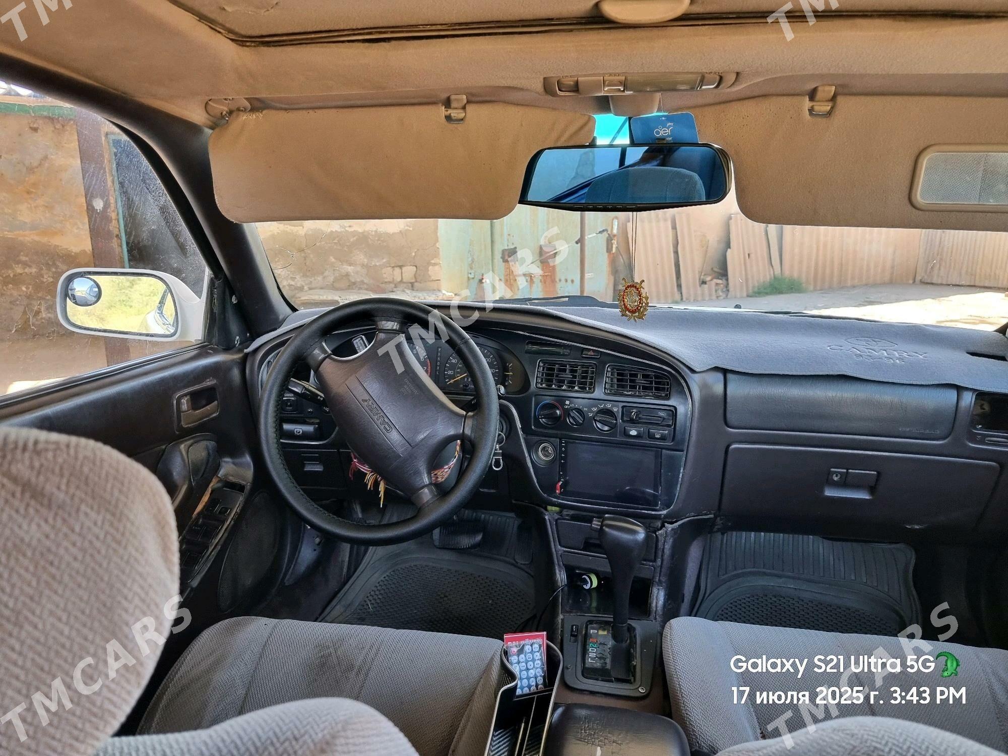Toyota Camry 1995 - 72 000 TMT - Бабадайхан - img 6
