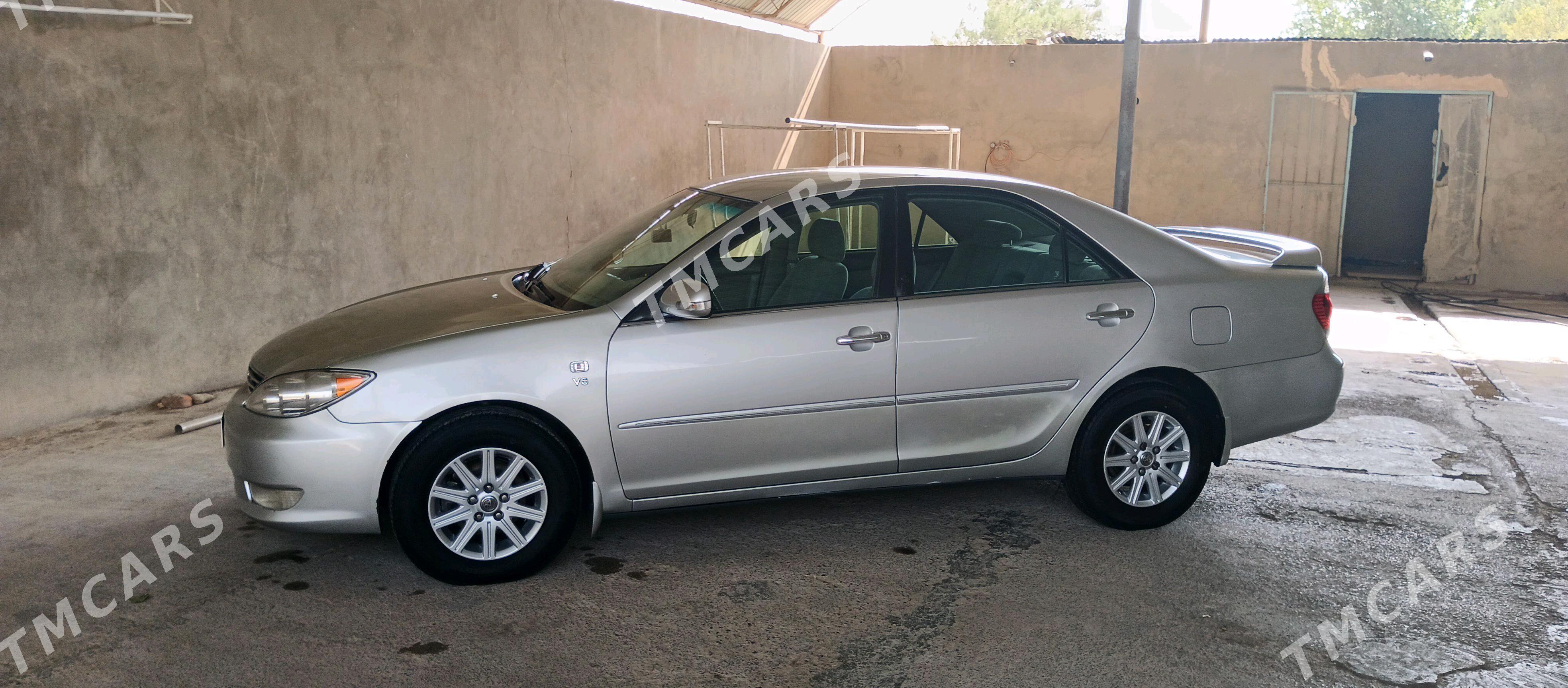 Toyota Camry 2003 - 140 000 TMT - Магданлы - img 4