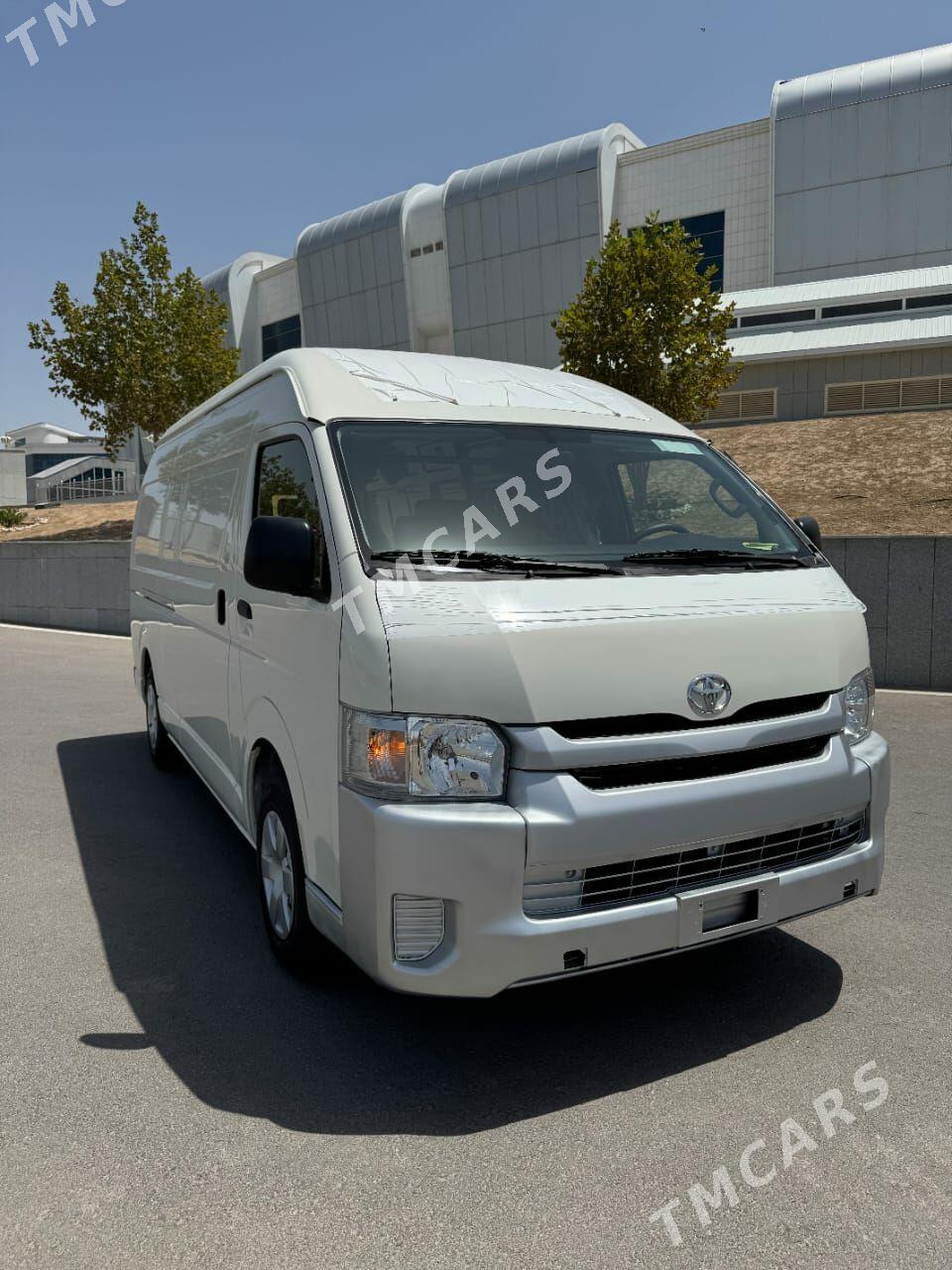Toyota Hiace 2024 - 610 000 TMT - "Алтын Асыр" Гундогар базары ( Толкучка) - img 2