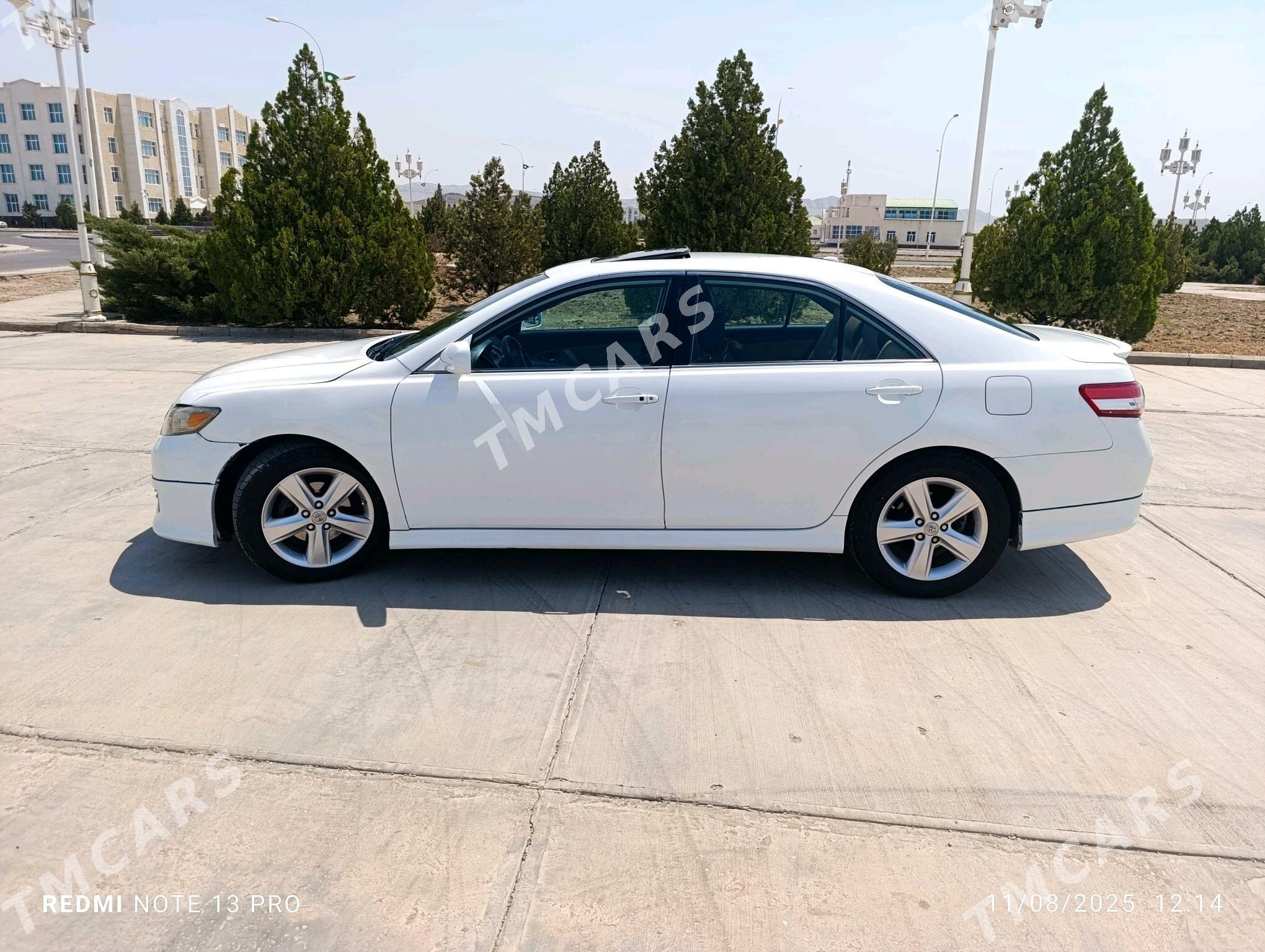 Toyota Camry 2010 - 185 000 TMT - Койтендаг - img 3