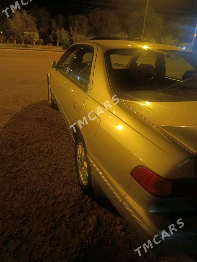 Toyota Camry 2000 - 165 000 TMT - Köneürgenç - img 4