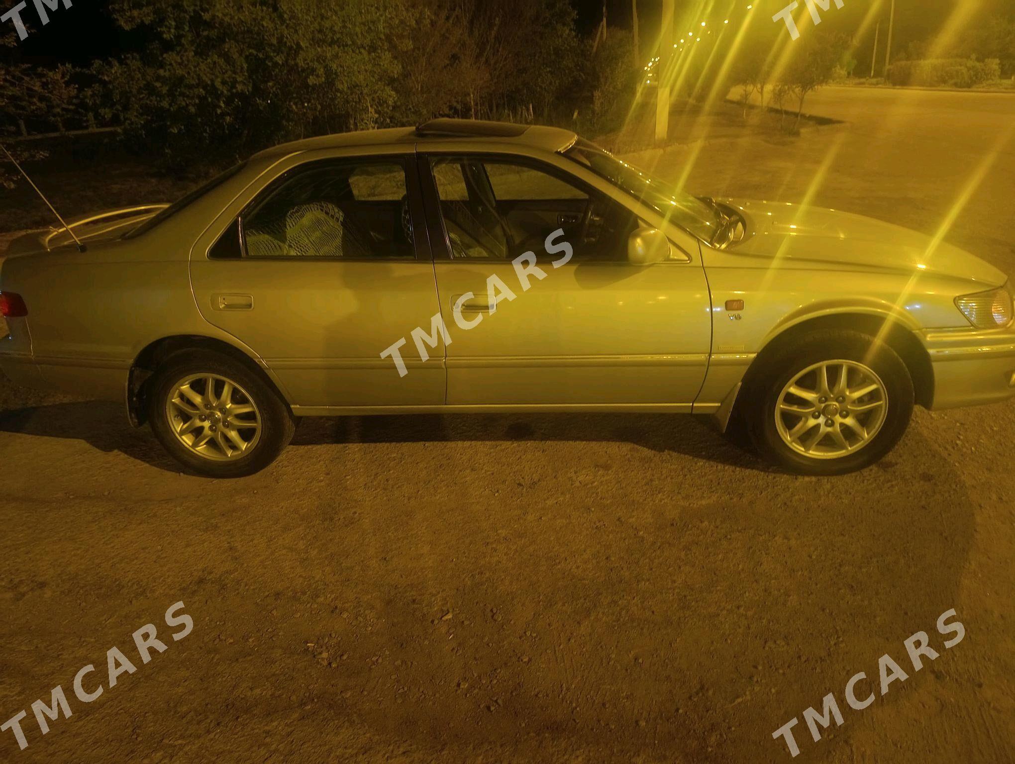 Toyota Camry 2000 - 165 000 TMT - Köneürgenç - img 3