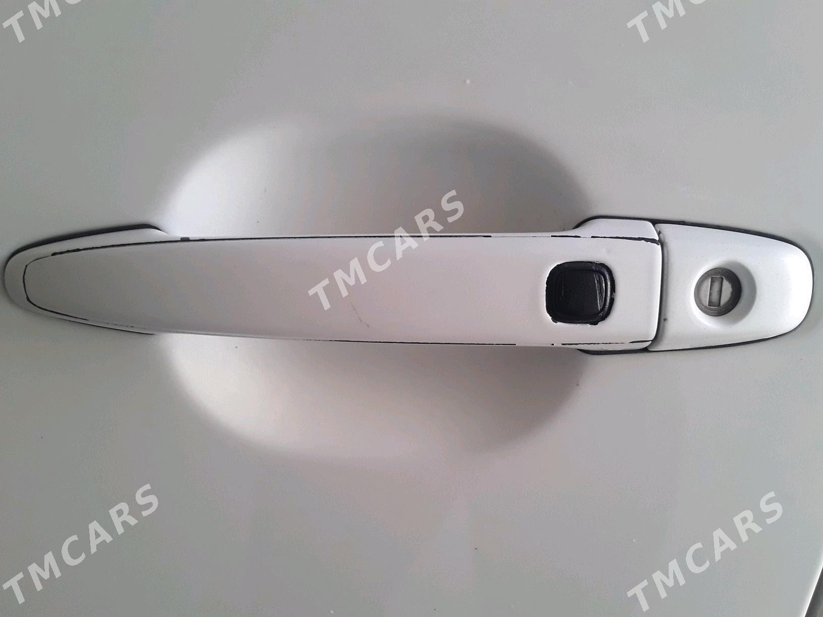 Toyota Camry 2010 - 185 000 TMT - Койтендаг - img 5