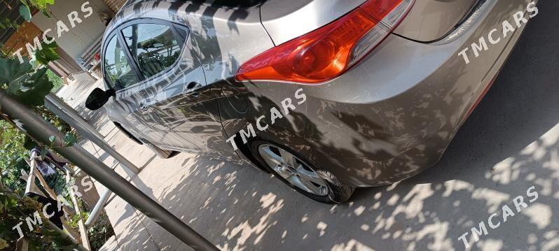 Hyundai Elantra 2011 - 140 000 TMT - Гороглы (Тагта) - img 5