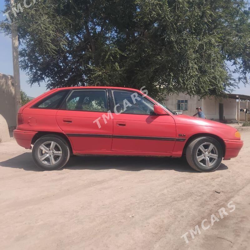 Opel Astra 1992 - 35 000 TMT - Gubadag - img 2