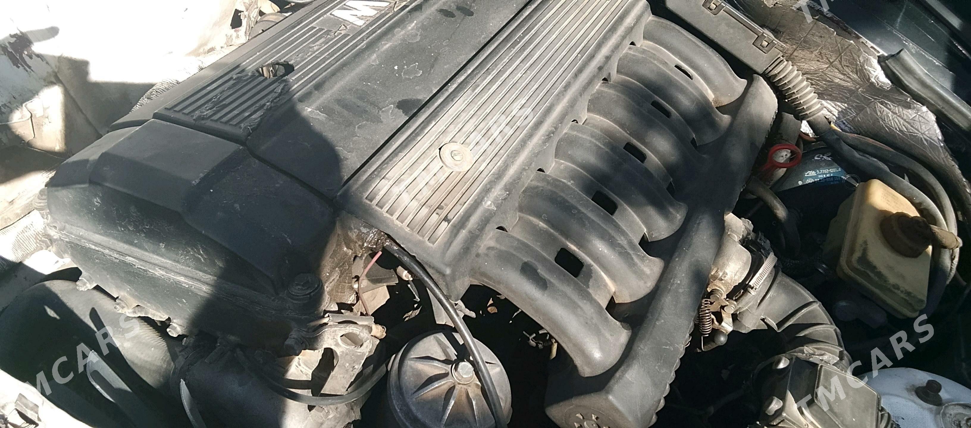 BMW 320 1993 - 35 000 TMT - Sarahs - img 6