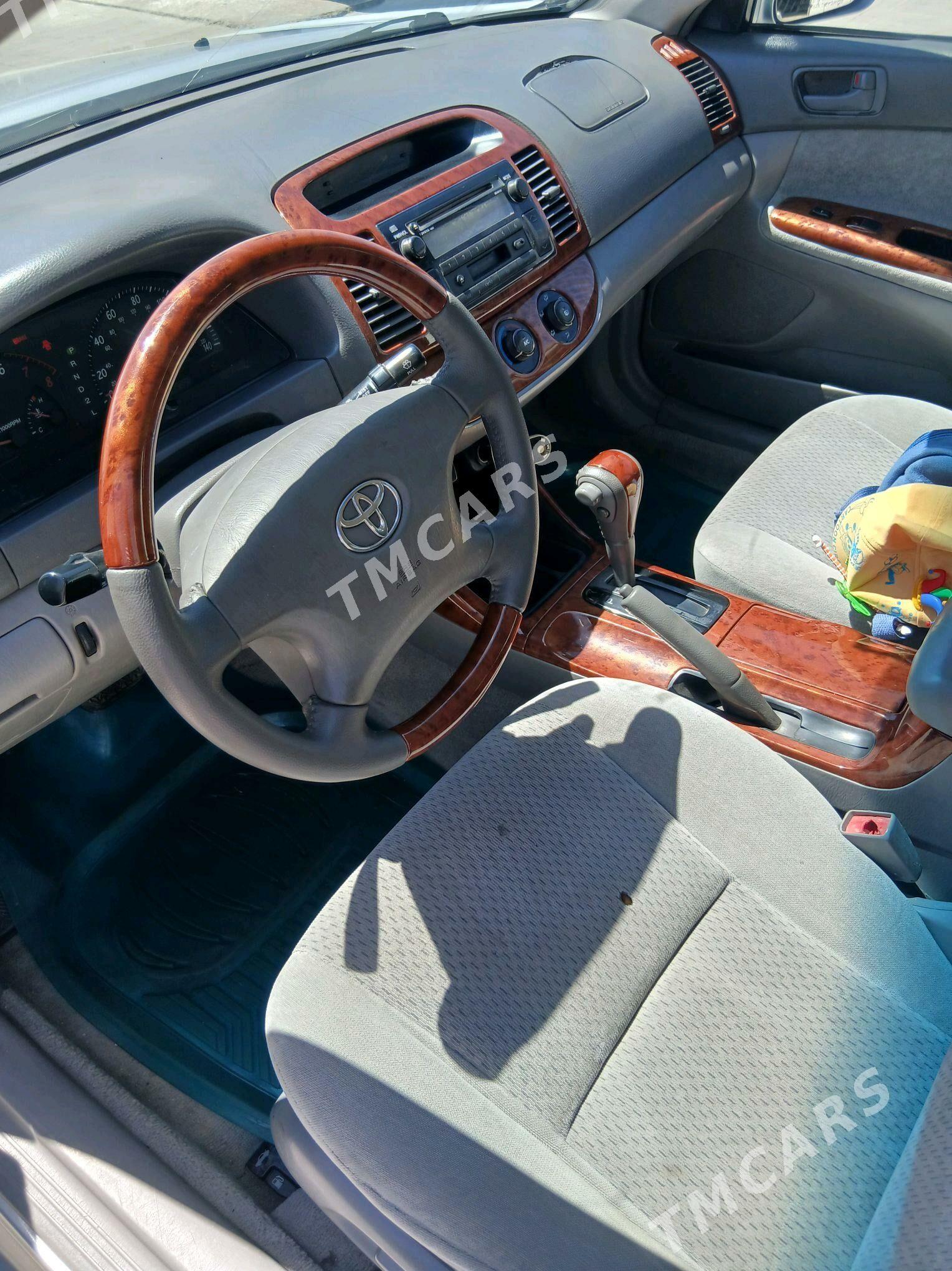 Toyota Camry 2003 - 120 000 TMT - Балканабат - img 3