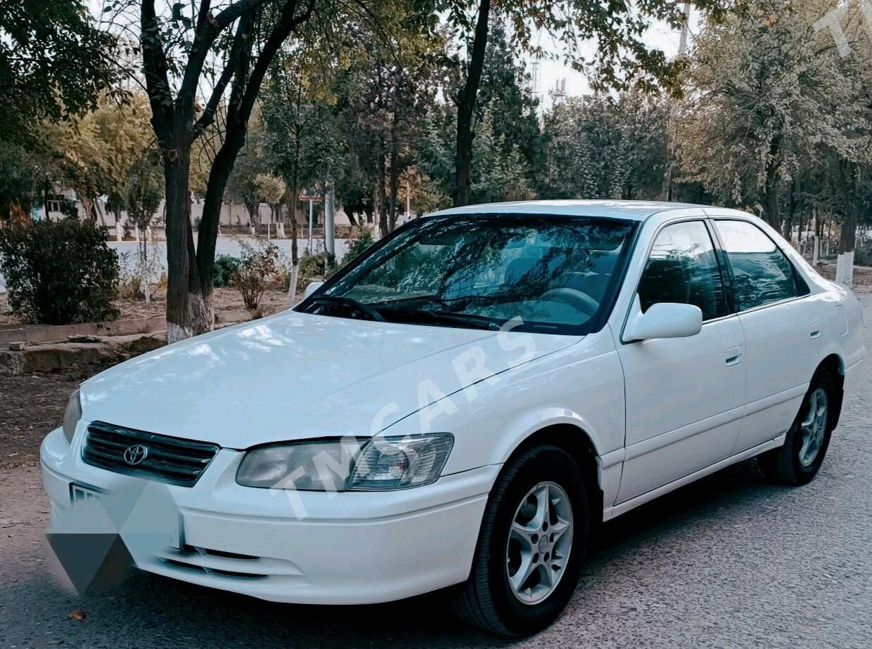 Toyota Camry 2000 - 105 000 TMT - Теджен - img 2