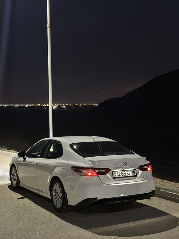 Toyota Camry 2019 - 310 000 TMT - Балканабат - img 4
