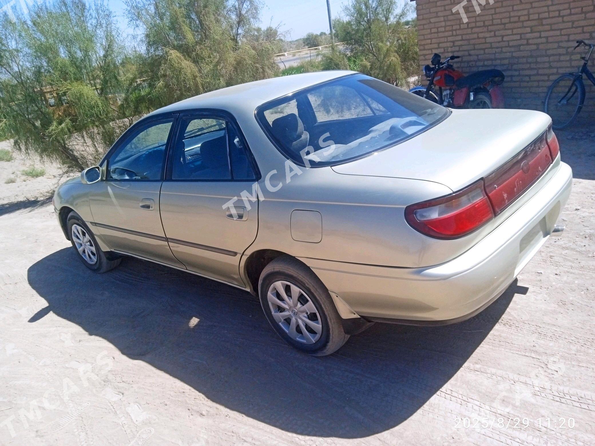 Toyota Carina 1995 - 45 000 TMT - Халач - img 4