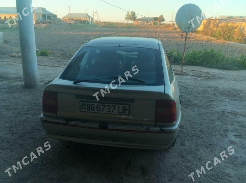 Opel Vectra 1991 - 25 000 TMT - Garabekewül - img 3