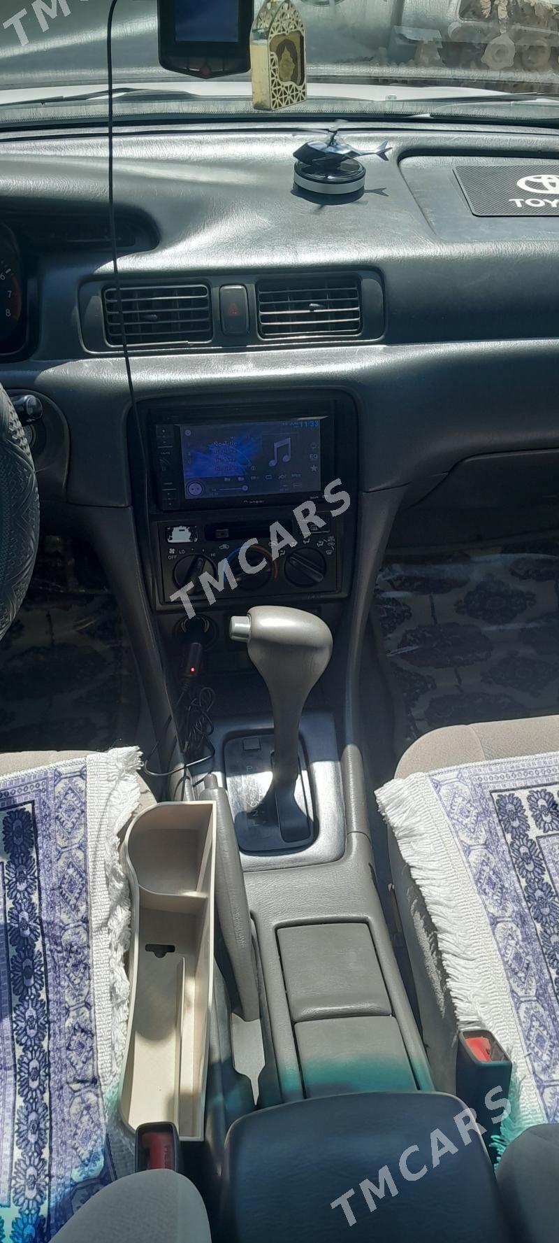 Toyota Camry 1999 - 143 000 TMT - Etrek - img 4