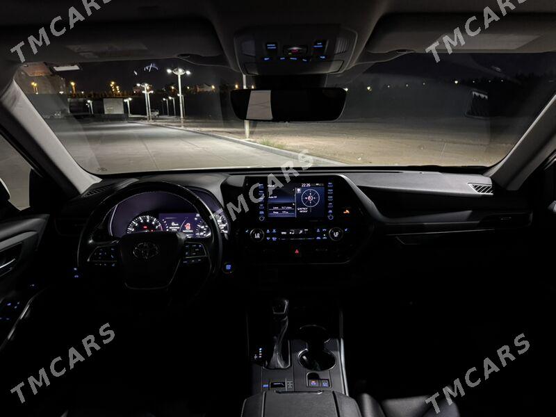 Toyota Highlander 2021 - 595 000 TMT - Ашхабад - img 2