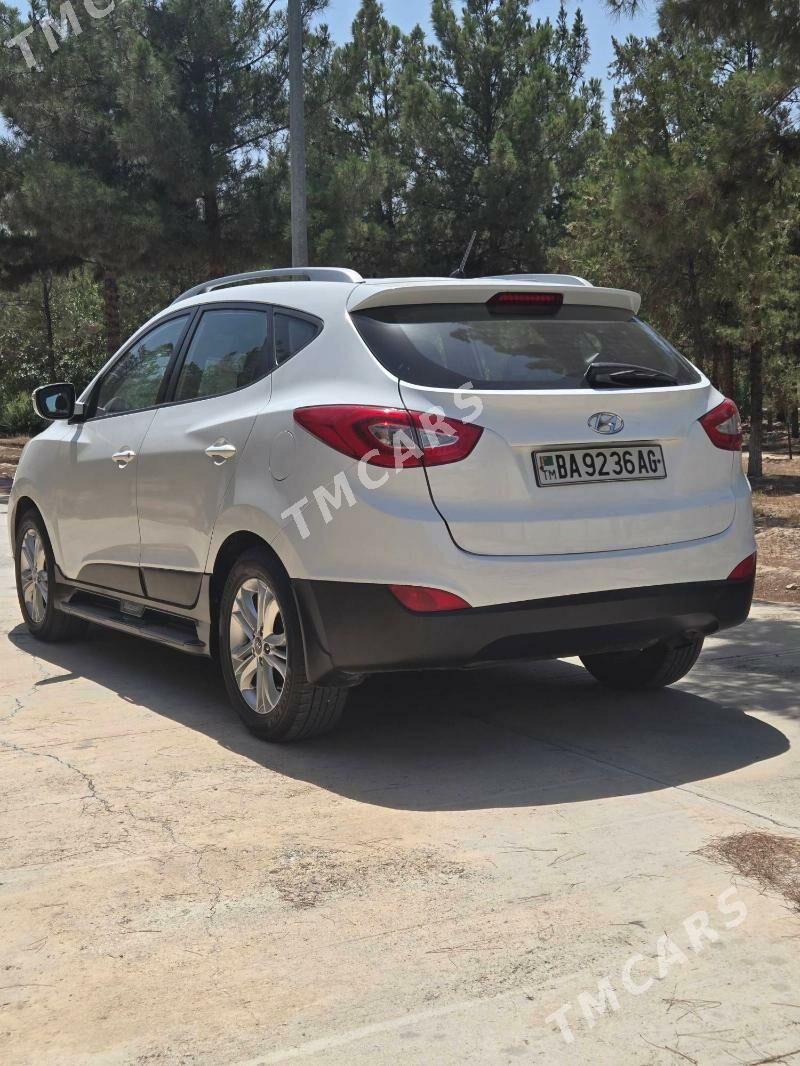 Hyundai Tucson 2014 - 192 000 TMT - Ашхабад - img 4