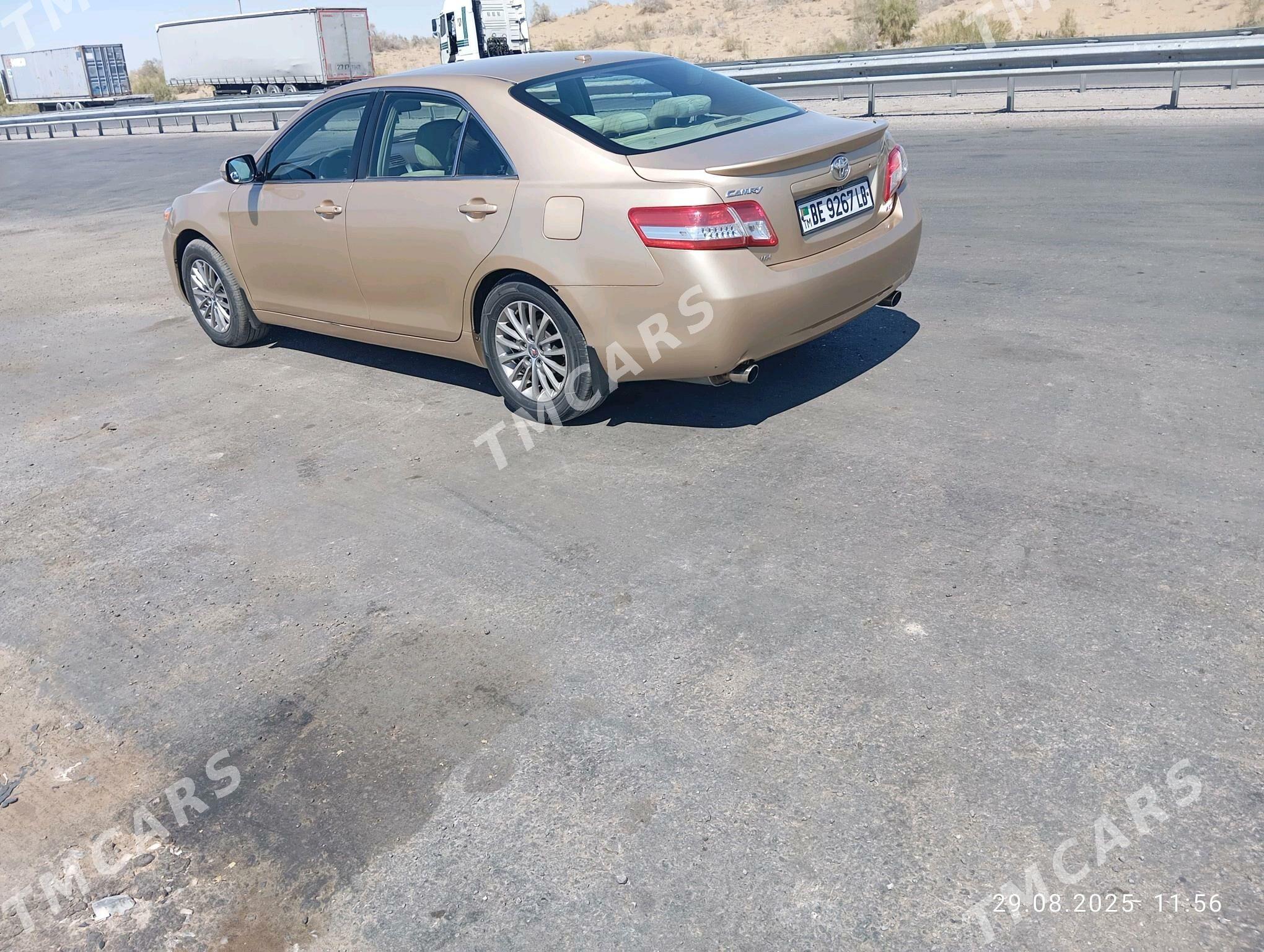 Toyota Camry 2010 - 189 000 TMT - Туркменабат - img 3