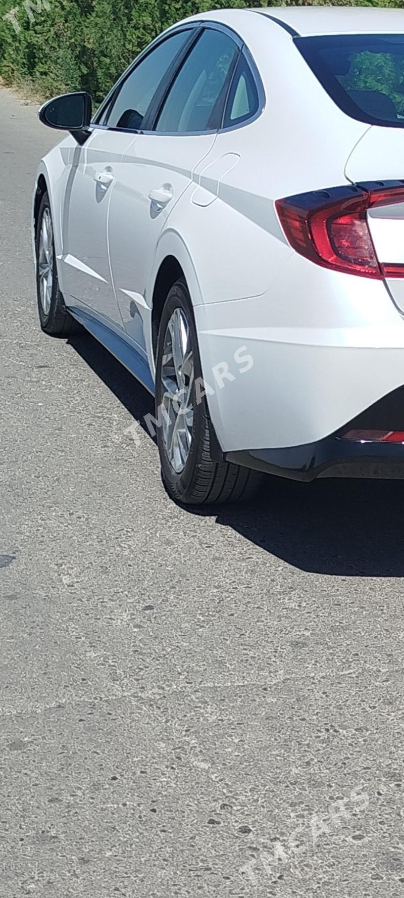 Hyundai Sonata 2022 - 265 000 TMT - Бузмеин - img 4