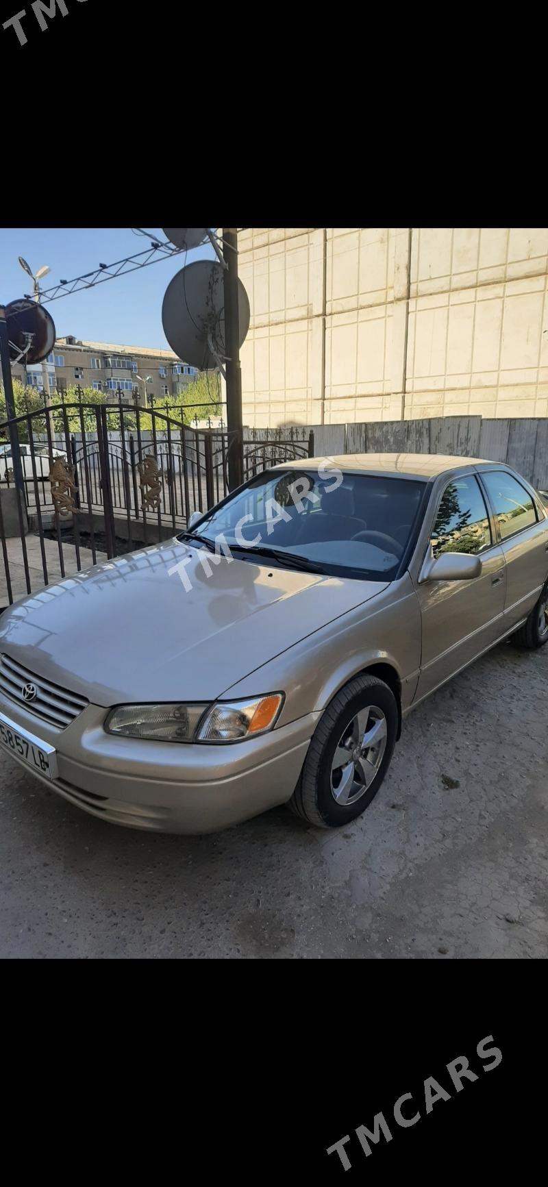 Toyota Camry 1998 - 130 000 TMT - Туркменабат - img 3
