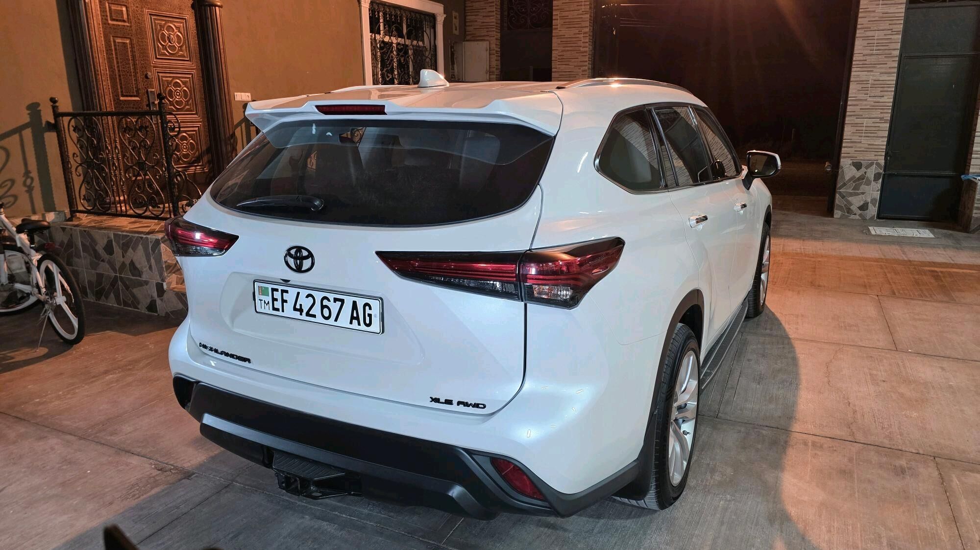 Toyota Highlander 2021 - 630 000 TMT - Гёкдепе - img 6