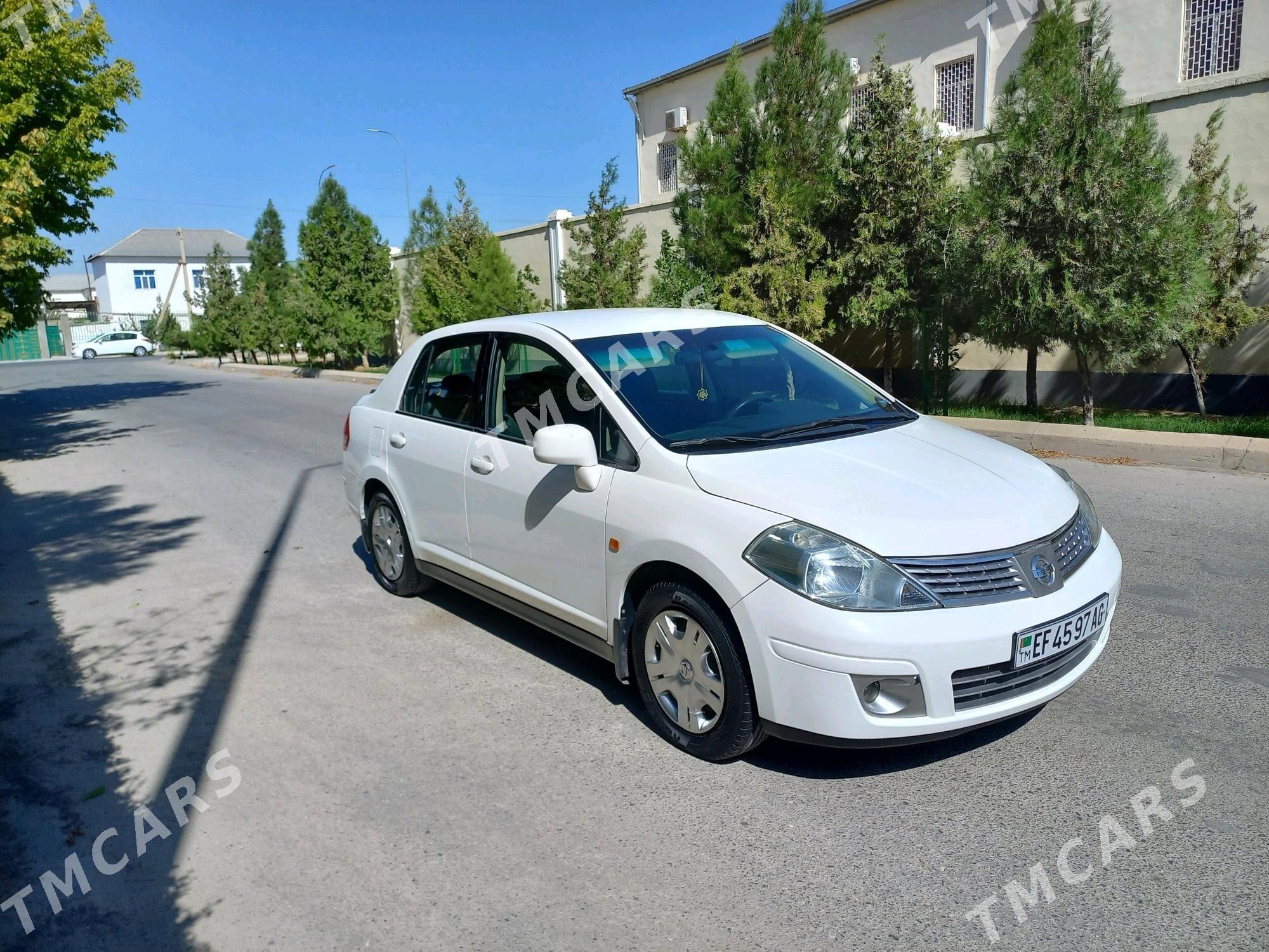 Nissan Versa 2010 - 133 000 TMT - Ашхабад - img 2