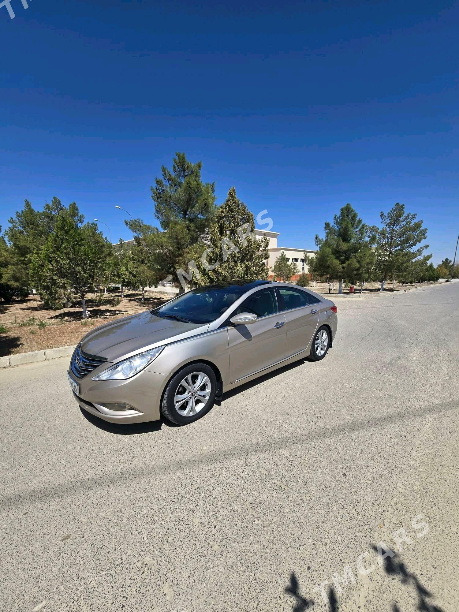 Hyundai Sonata 2011 - 160 000 TMT - Бахарден - img 5