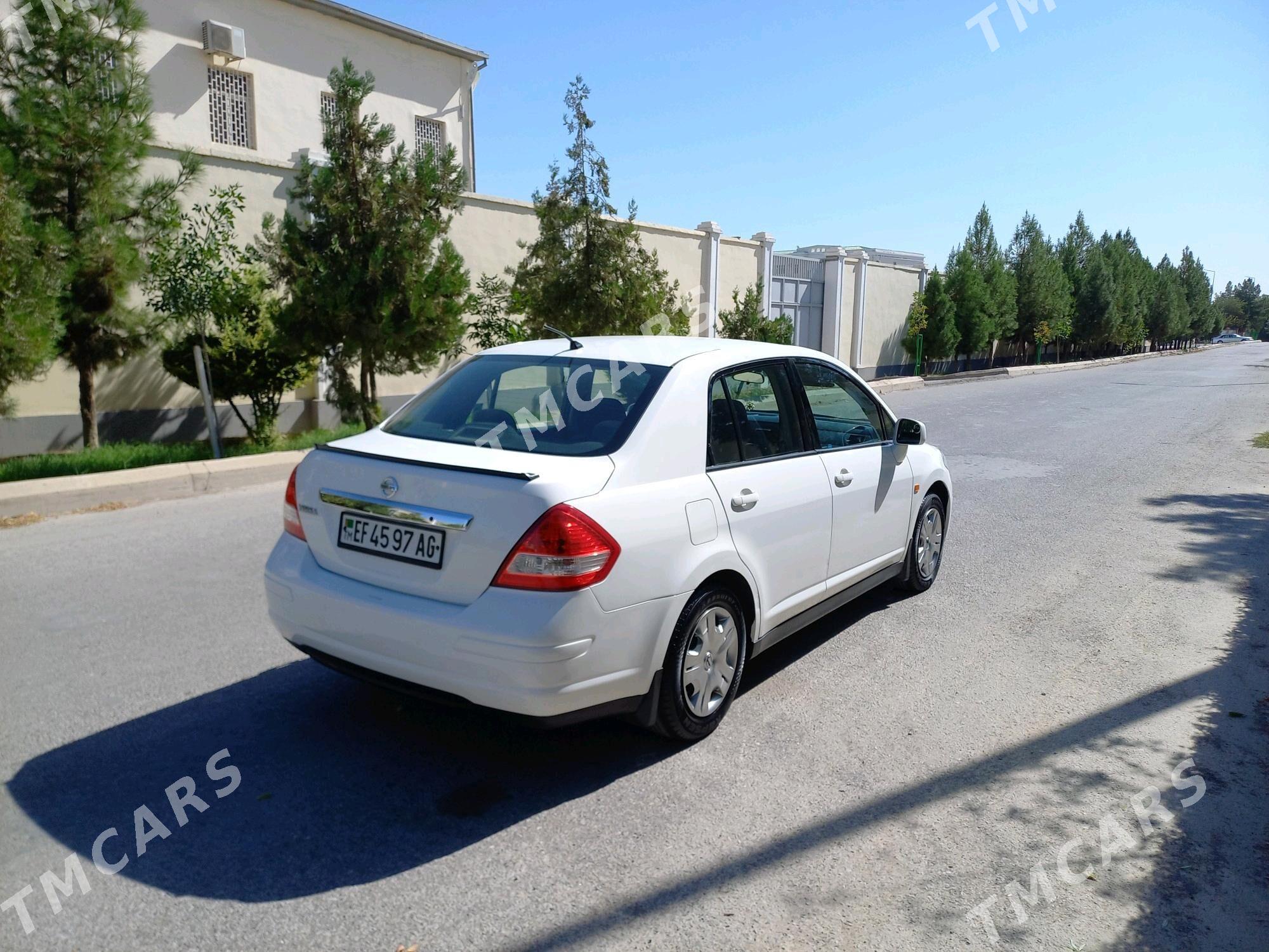 Nissan Versa 2010 - 133 000 TMT - Ашхабад - img 3